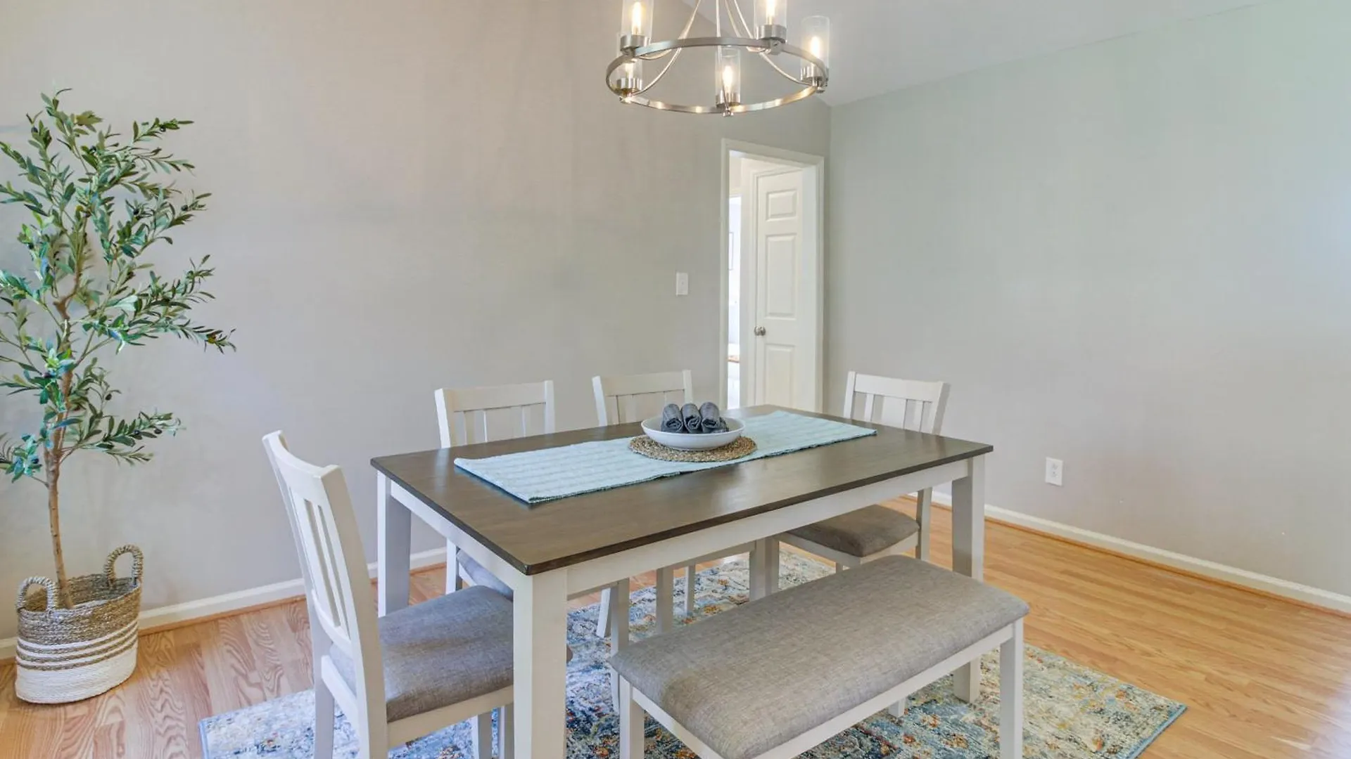 Lovely Charlotte Home With Yard 9 Mi To Uptown!